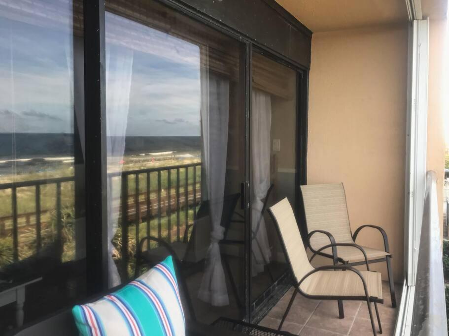 Oceanfront * Pool * Elevator * Boardwalk Appartement Carolina Beach Buitenkant foto