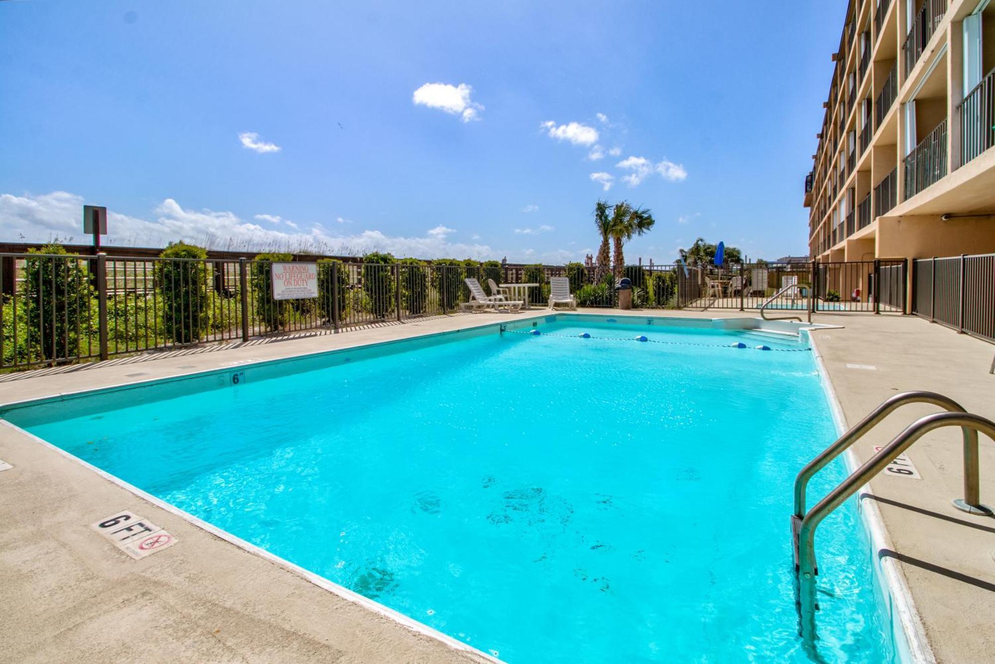 Oceanfront * Pool * Elevator * Boardwalk Appartement Carolina Beach Buitenkant foto