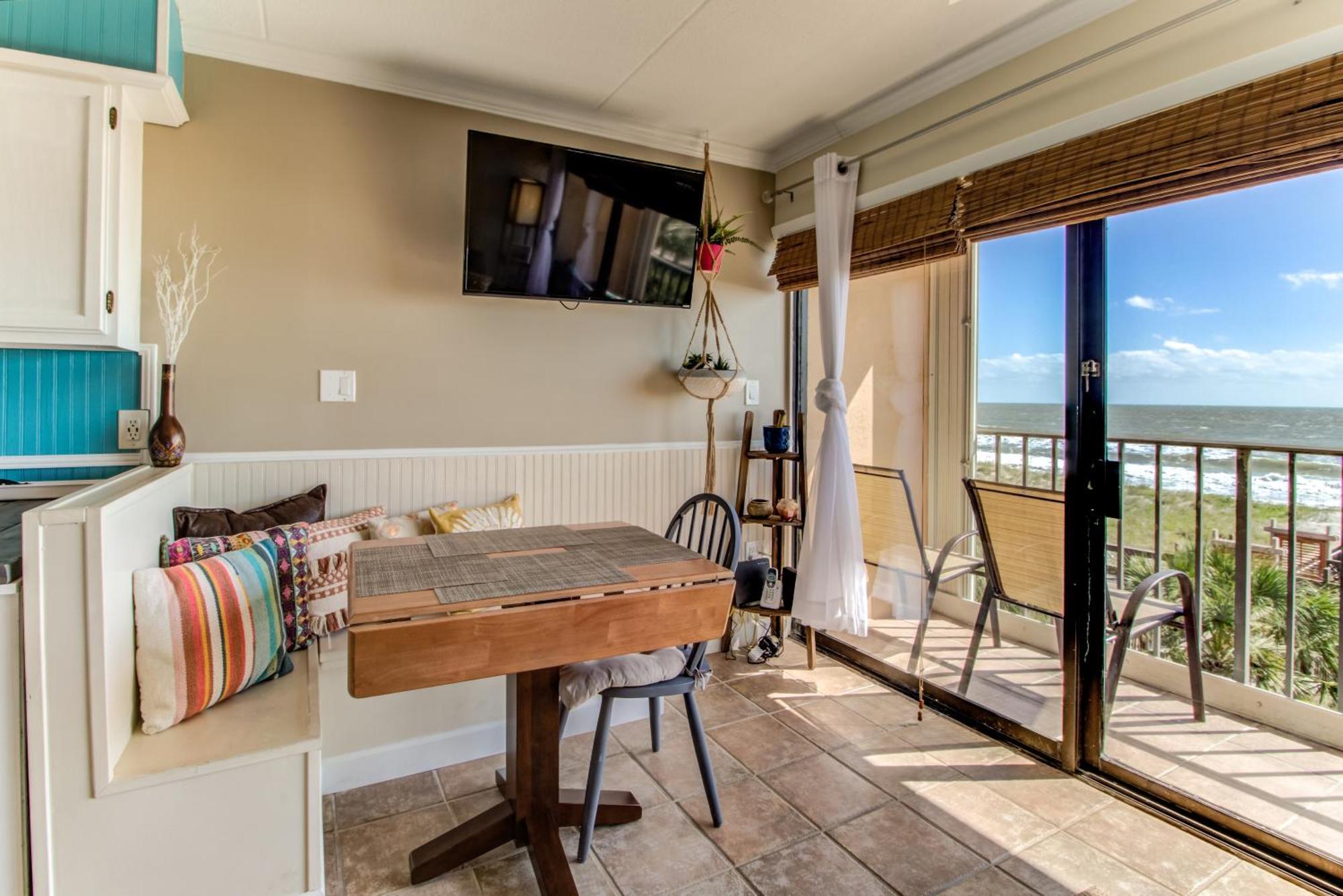 Oceanfront * Pool * Elevator * Boardwalk Appartement Carolina Beach Buitenkant foto